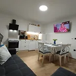 Kuca Za Odmor Klostar * Jadranovo