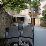 Kuca Za Odmor Klostar *