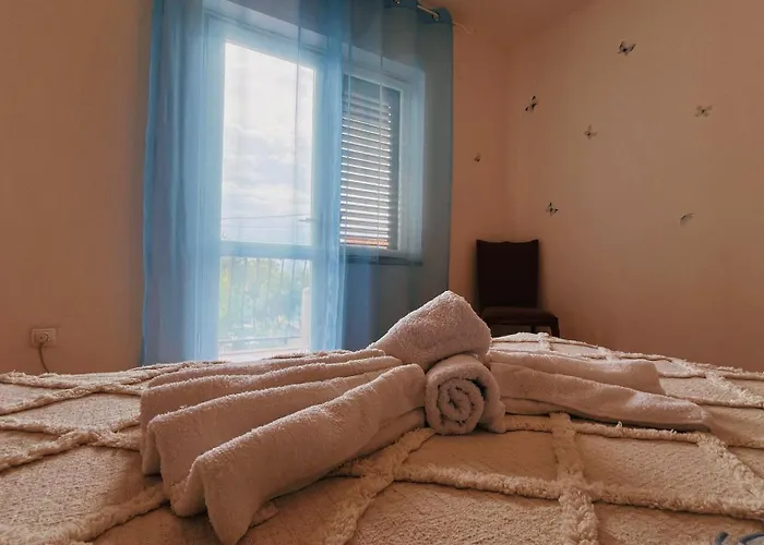 Nyaraló Kuca Za Odmor Klostar Jadranovo