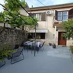 Kuca Za Odmor Klostar 펜션 *