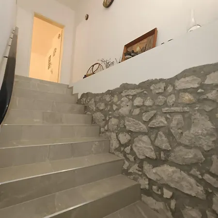 Kuca Za Odmor Klostar Tatil Evi